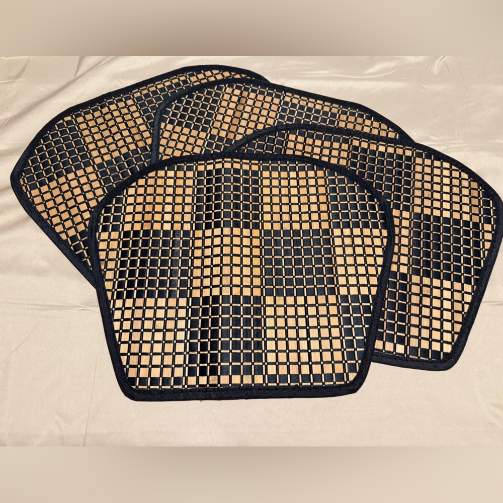 Checkered Black and Tan Placemats Set